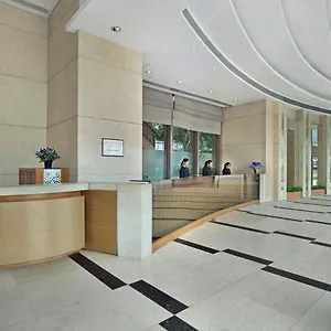 Rambler Oasis 3*, Hong Kong Chine